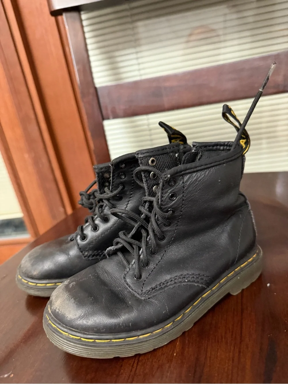 Dr. Martens 1460 Black Leather Boots kids toddler 10